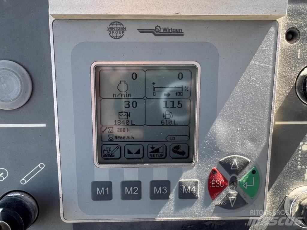 Wirtgen W 100 FI アスファルトコールドミリングマシーン