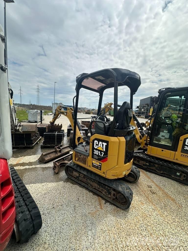 CAT 301.7 ミニ油圧ショベル 7t以下（ミニユンボ・ミニディガー）