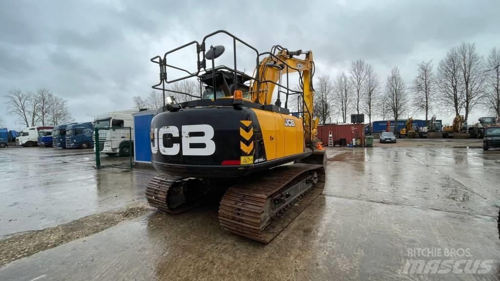 JCB JS 130 LC 大型油圧ショベル12t以上（パワーショベル・ユンボ）
