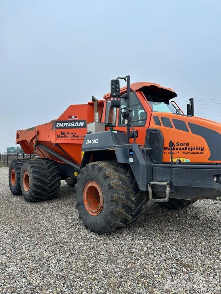 Doosan DA 30 サイト　ダンプ