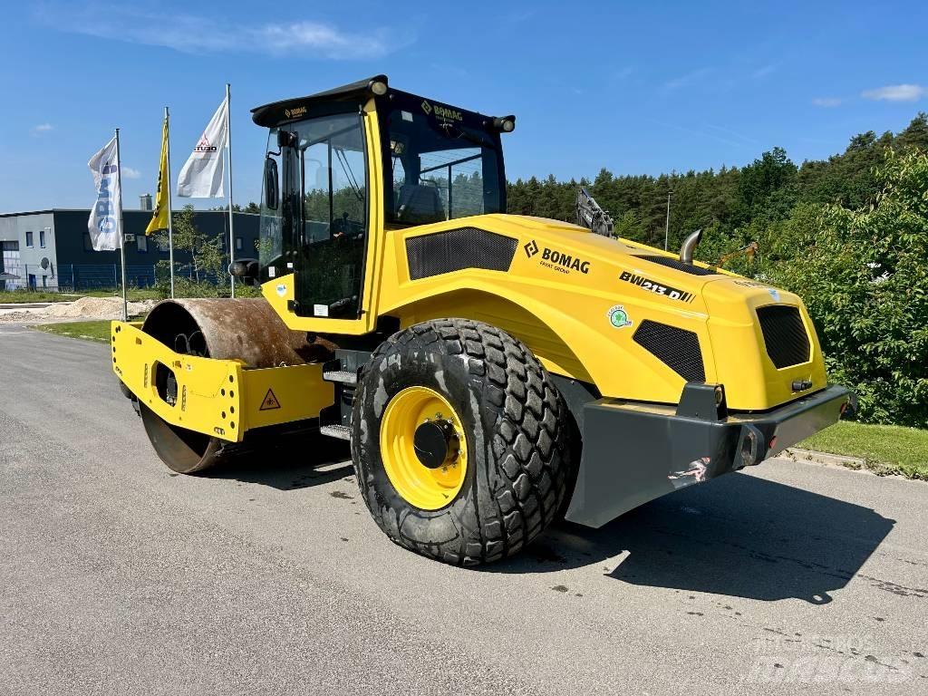 Bomag BW 213 D-5 その他　ローラ　（マカダムローラ等）