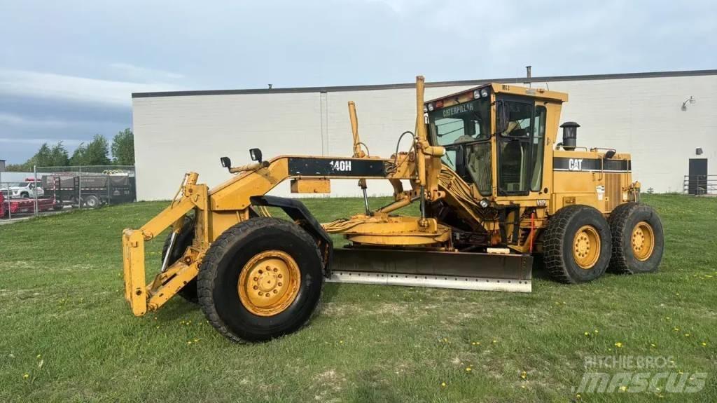 CAT 140 H モーターグレーダー