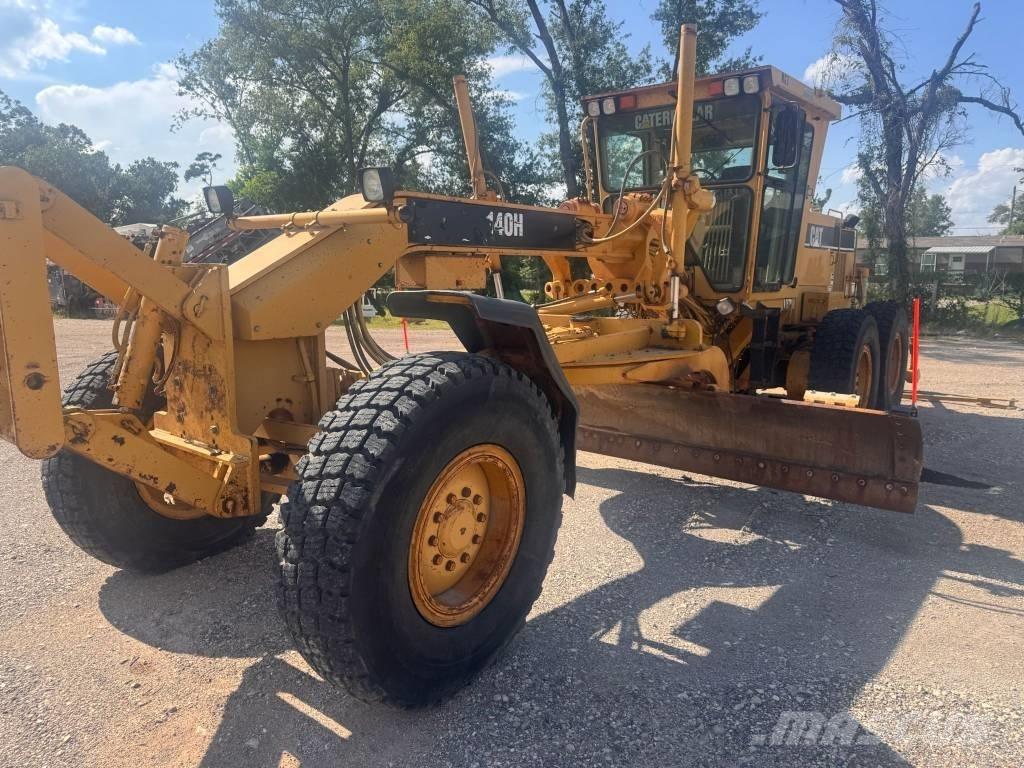 CAT 140 H モーターグレーダー
