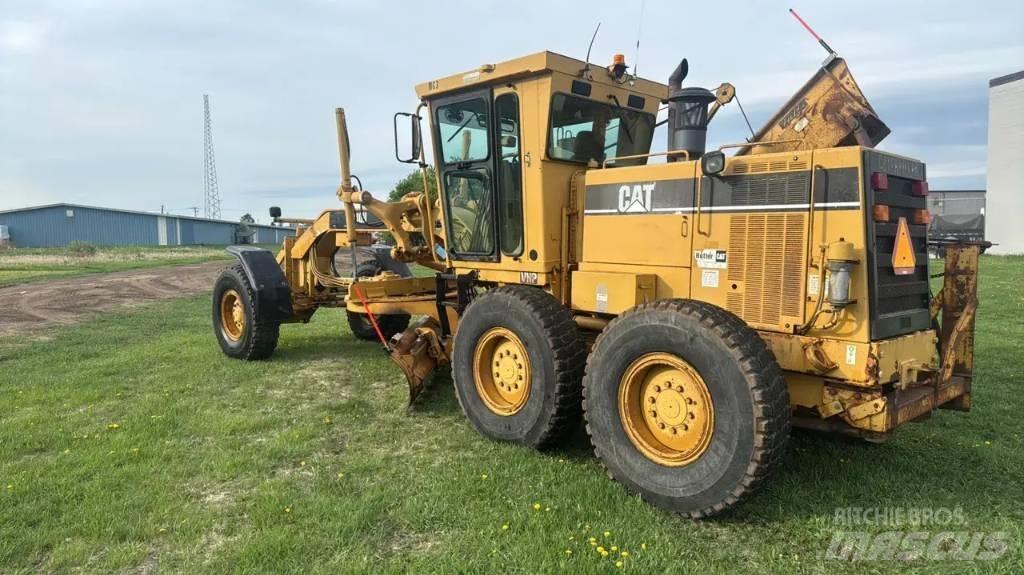 CAT 140 H モーターグレーダー