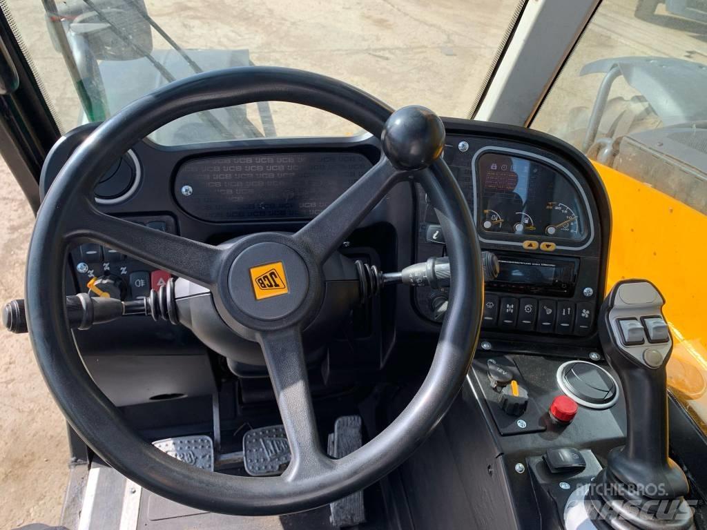 JCB 526-56 Agri 農業用テレハンドラー