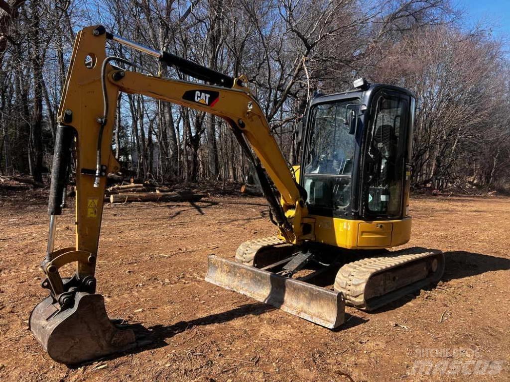 CAT 304 E CR 大型油圧ショベル12t以上（パワーショベル・ユンボ）