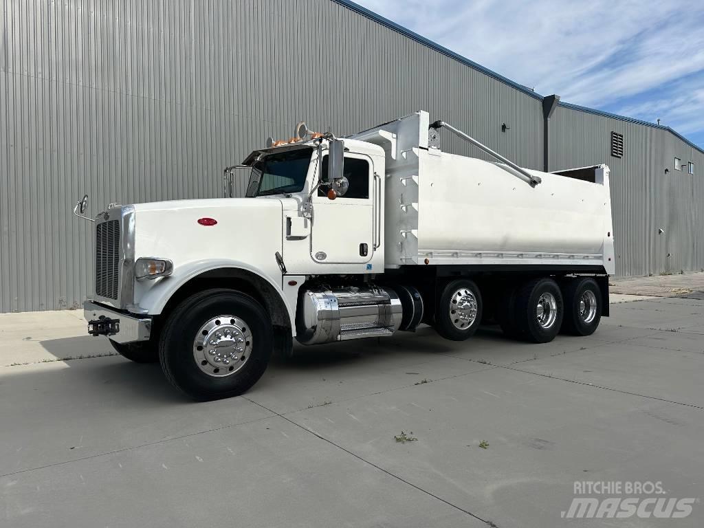 Kenworth 367 ダンプ