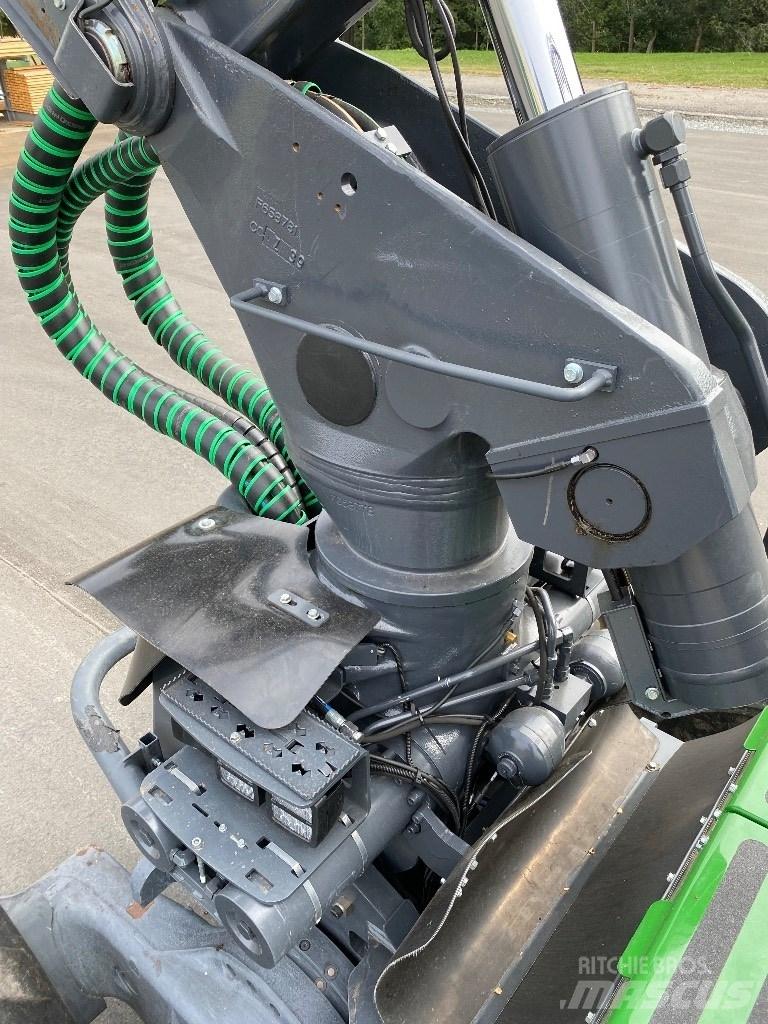 John Deere 1270 G ハーベスター