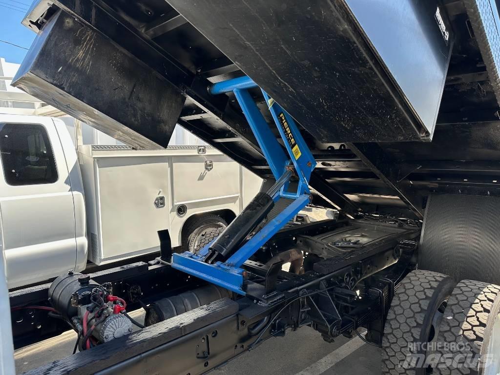Ford F 550 SD 多目的／汎用車両