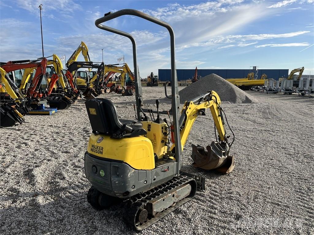 Wacker Neuson 803 ミニ油圧ショベル 7t以下（ミニユンボ・ミニディガー）