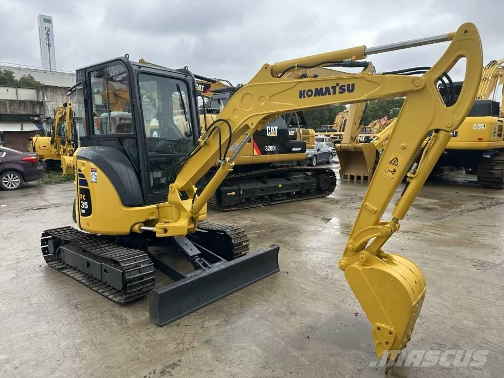 Komatsu PC 35 MR ミニ油圧ショベル 7t以下（ミニユンボ・ミニディガー）