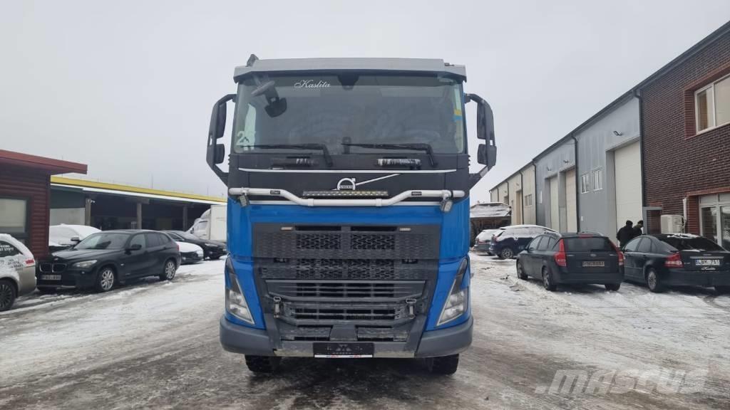 Volvo FH 540 スキップローダートラック