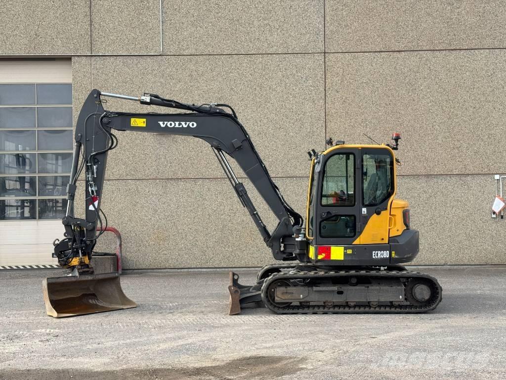 Volvo ECR 88 D 中型油圧ショベル 7ｔ-12ｔ（ユンボ・パワーショベル・バックホー）