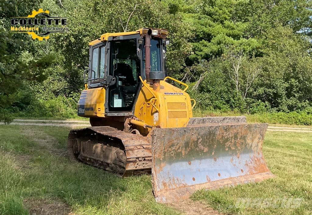 Komatsu D 39 EX ブルドーザー