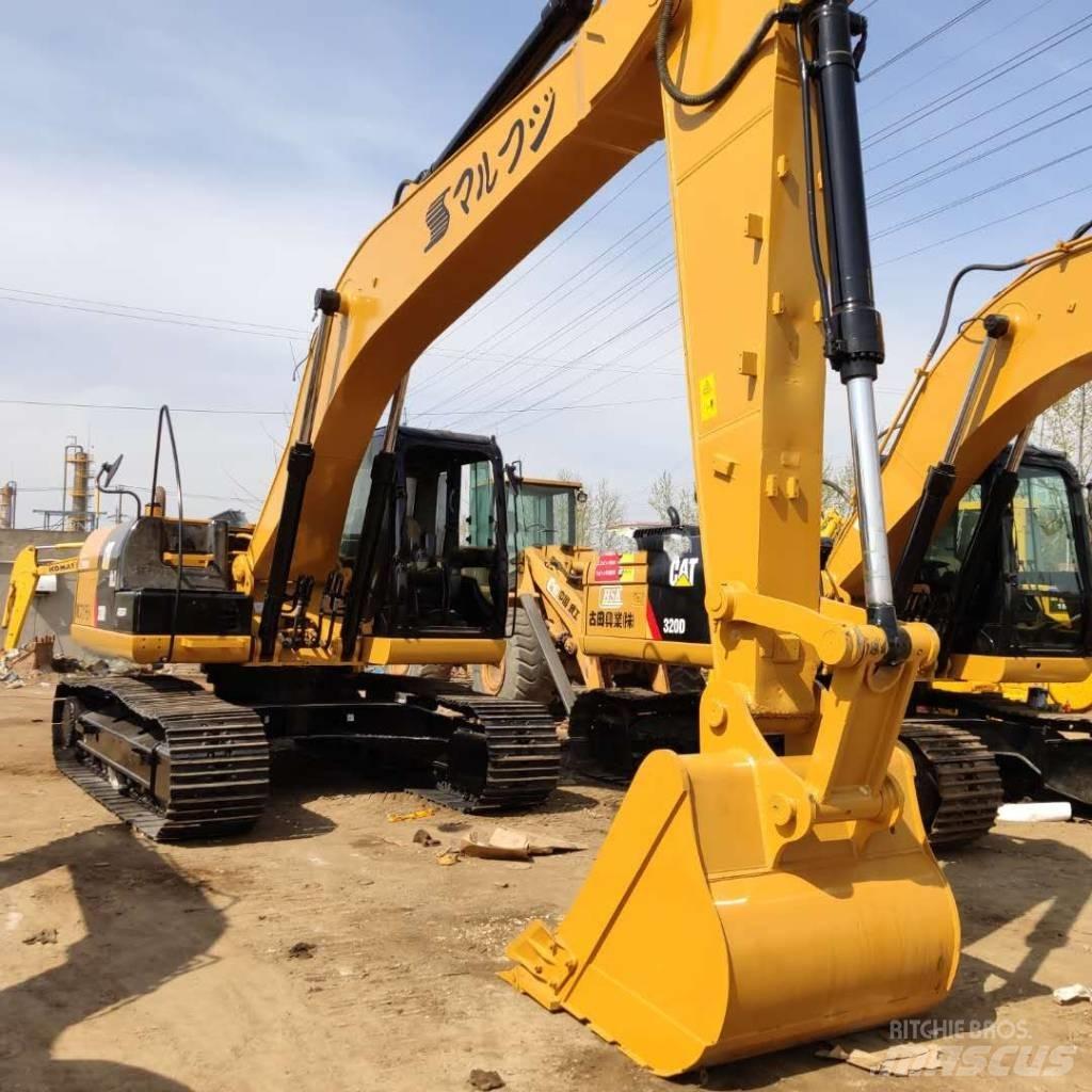 CAT 320D 大型油圧ショベル12t以上（パワーショベル・ユンボ）
