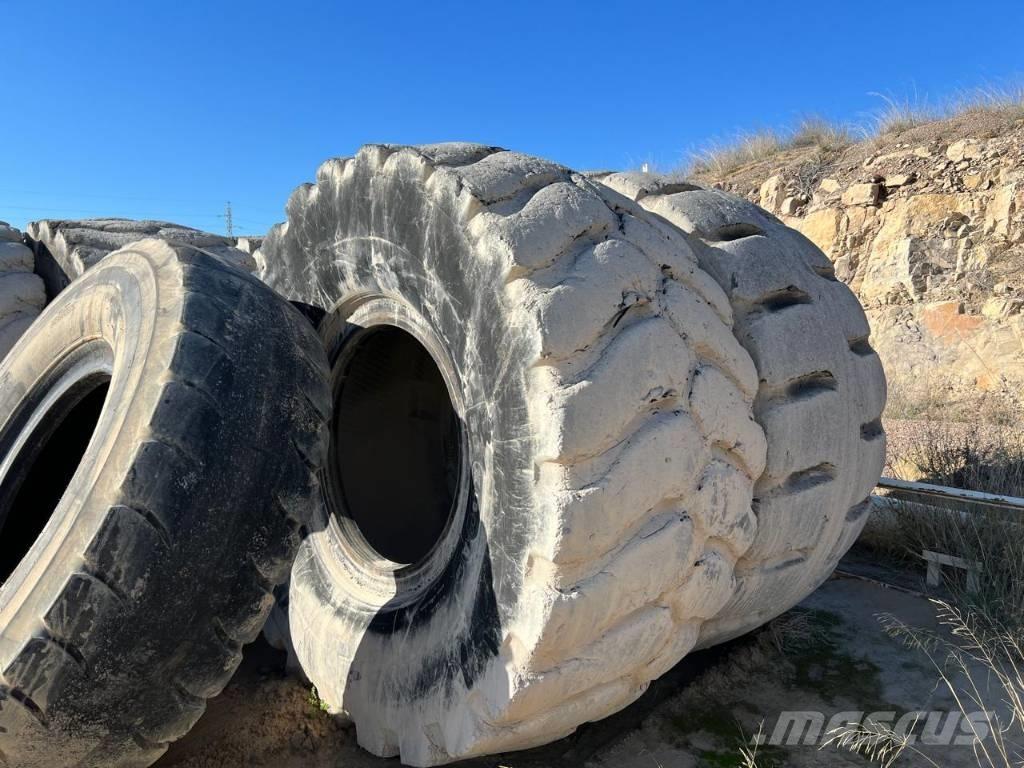 CAT 990 II ホイールローダー・タイヤショベル