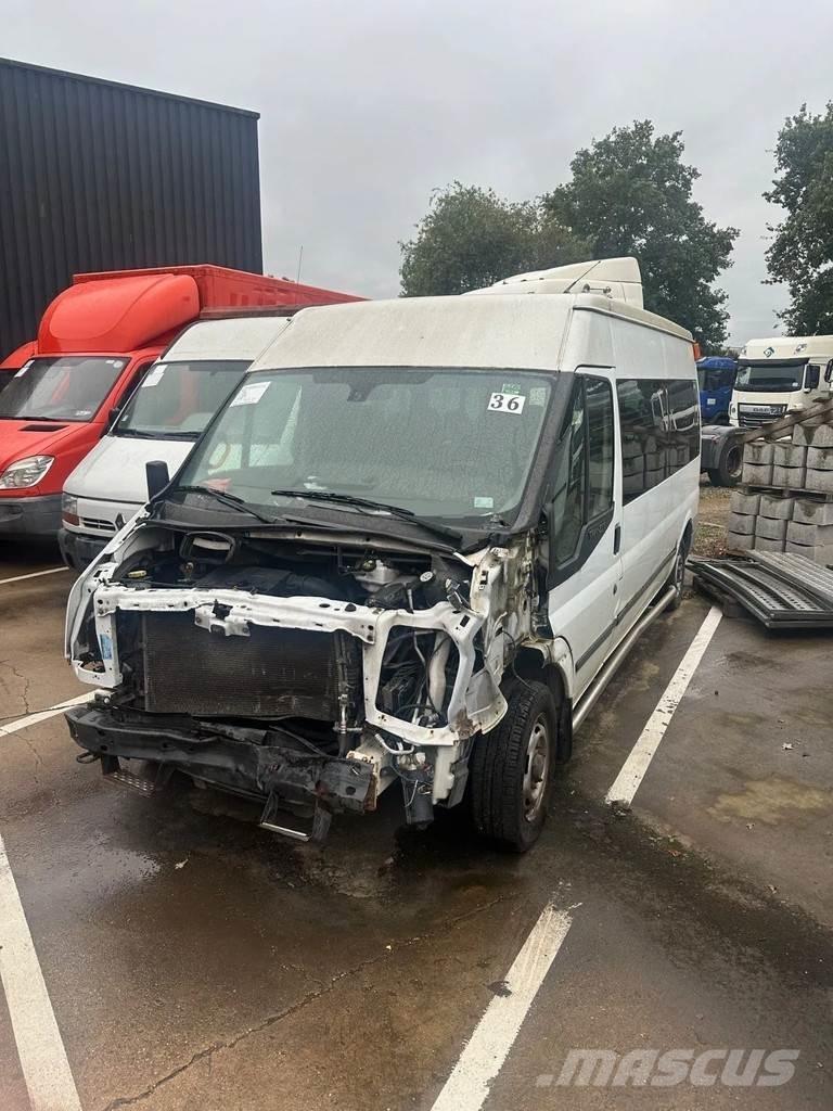 Ford TRANSIT 中古バスその他