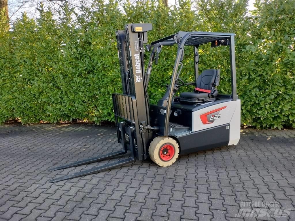 Bobcat B20 T-7 Plus バッテリーフォークリフト
