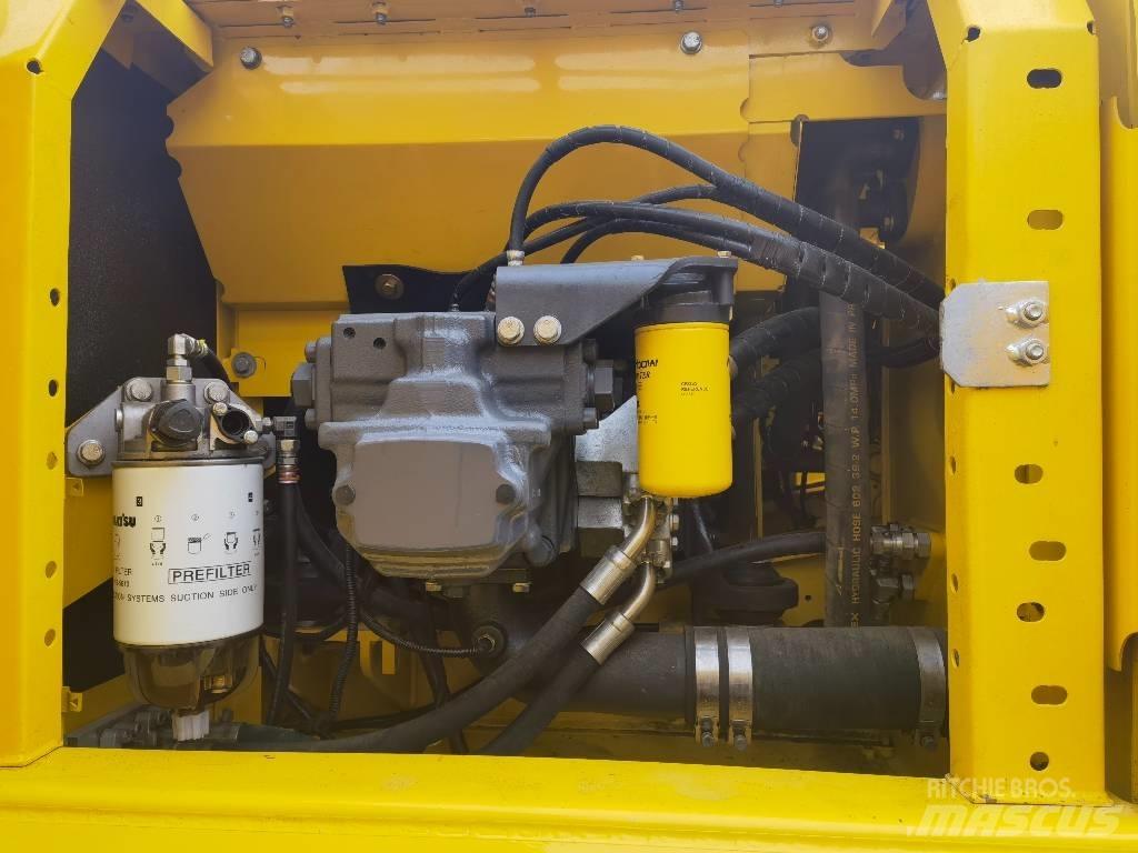 Komatsu pc200-8 大型油圧ショベル12t以上（パワーショベル・ユンボ）