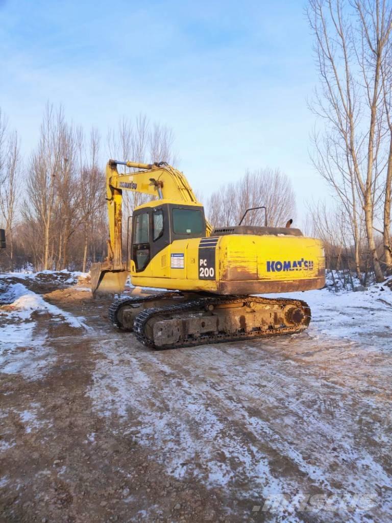 Komatsu pc200-7 大型油圧ショベル12t以上（パワーショベル・ユンボ）