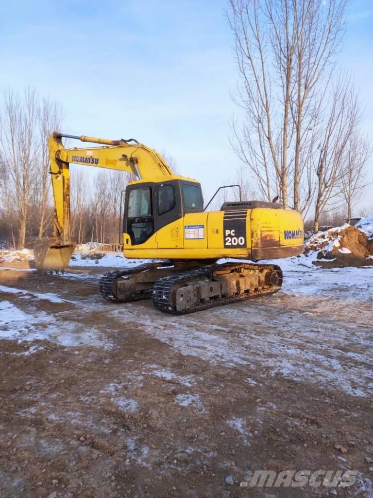 Komatsu pc200-7 大型油圧ショベル12t以上（パワーショベル・ユンボ）