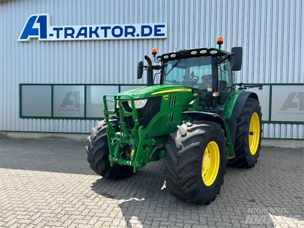John Deere 6155R トラクター