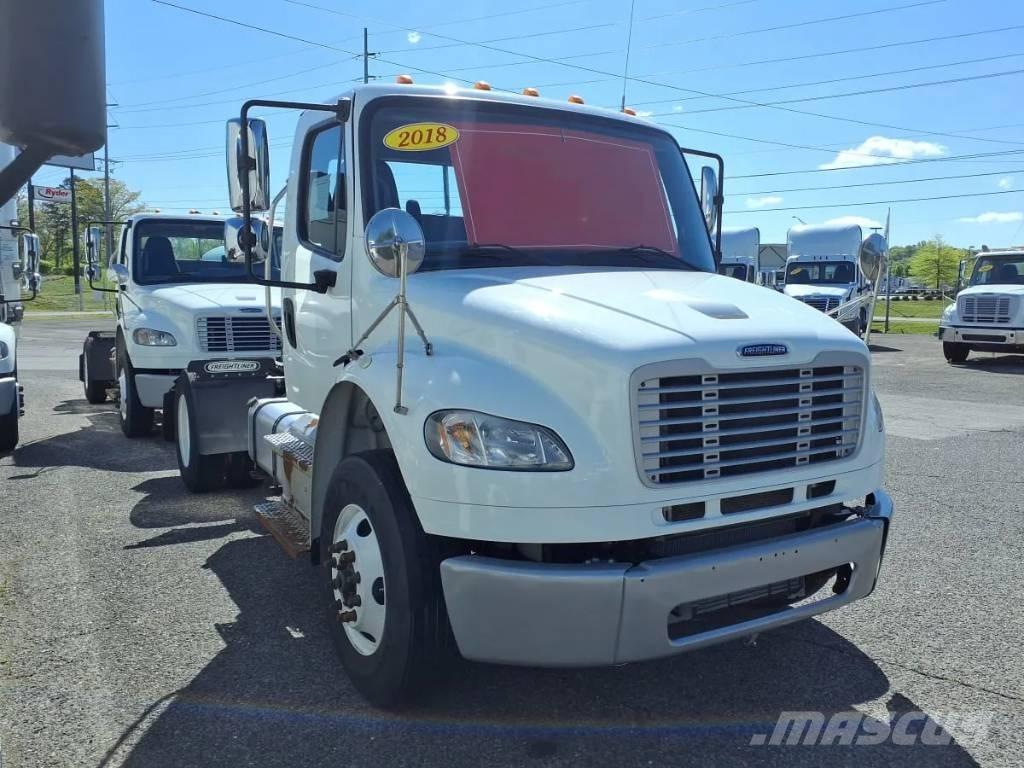 Freightliner M2 106 中古トラクターヘッド | トレーラーヘッド