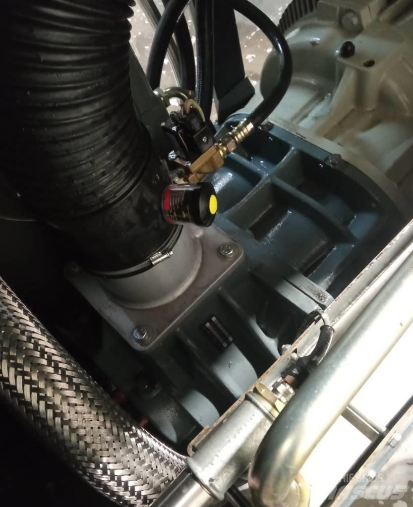 Atlas Copco GA75 VSD コンプレッサー
