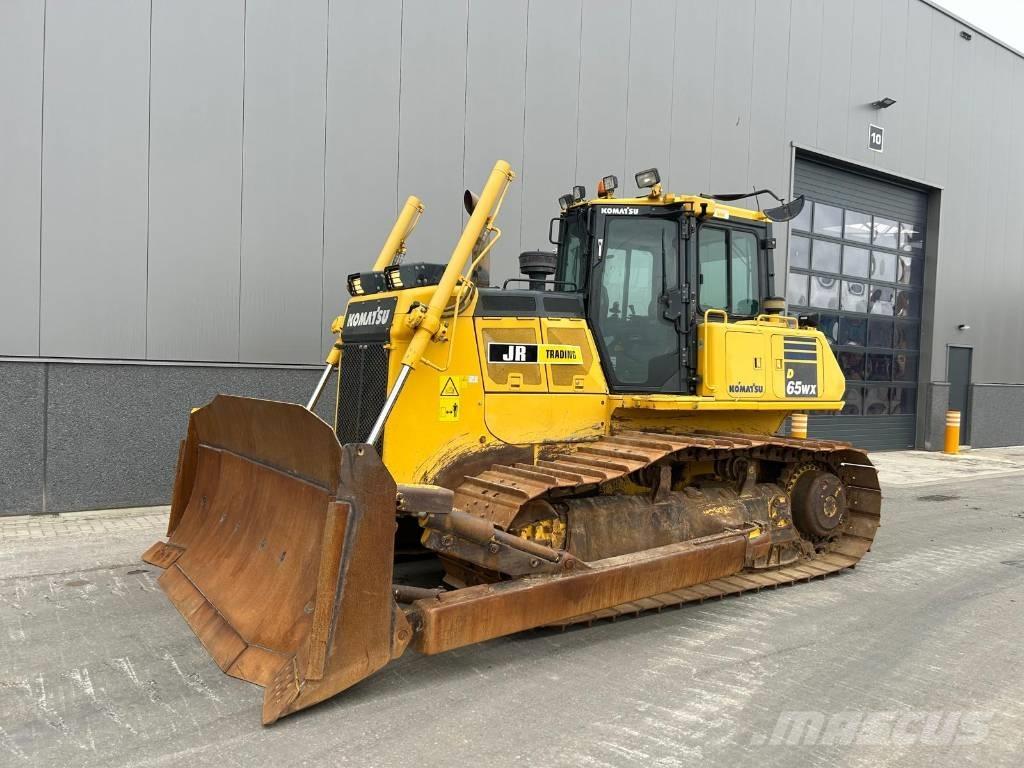 Komatsu D 65 WX-18 ブルドーザー
