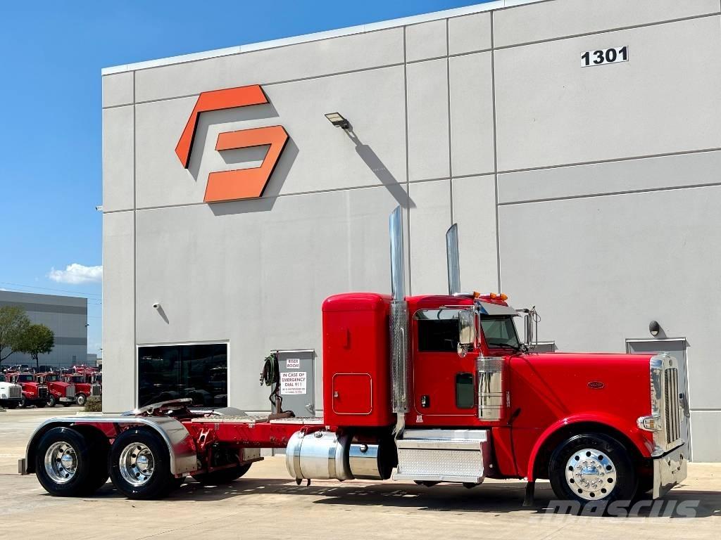 Peterbilt 389 中古トラクターヘッド | トレーラーヘッド