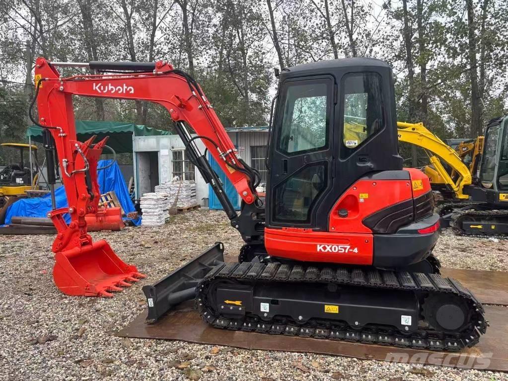 Kubota KX 057-4 ミニ油圧ショベル 7t以下（ミニユンボ・ミニディガー）