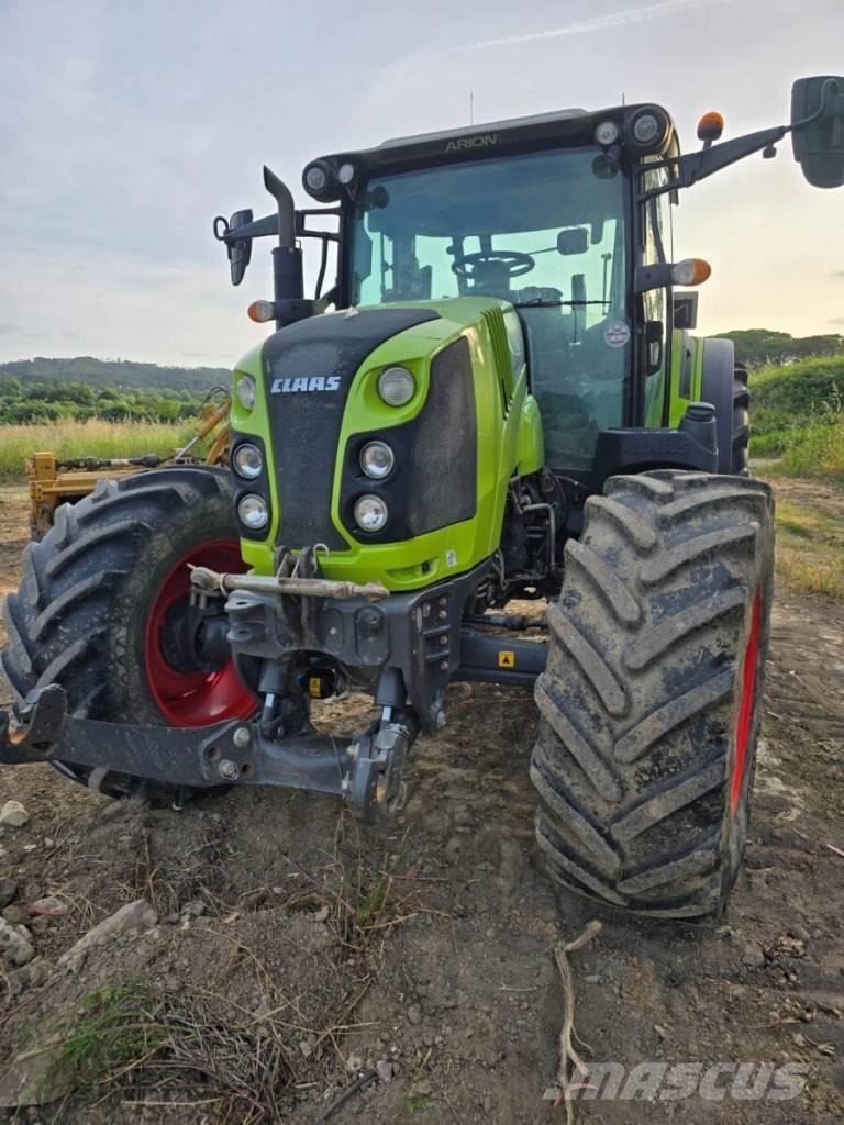 CLAAS Arion 460 トラクター