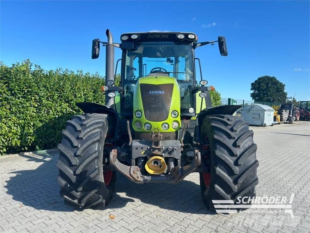 CLAAS ARION 640 トラクター