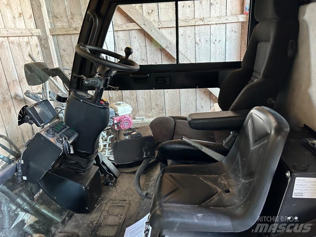 Nilfisk CR 3500 路面清掃機