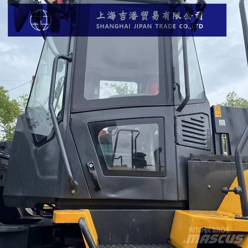 LiuGong CLG 870 H ホイールローダー・タイヤショベル