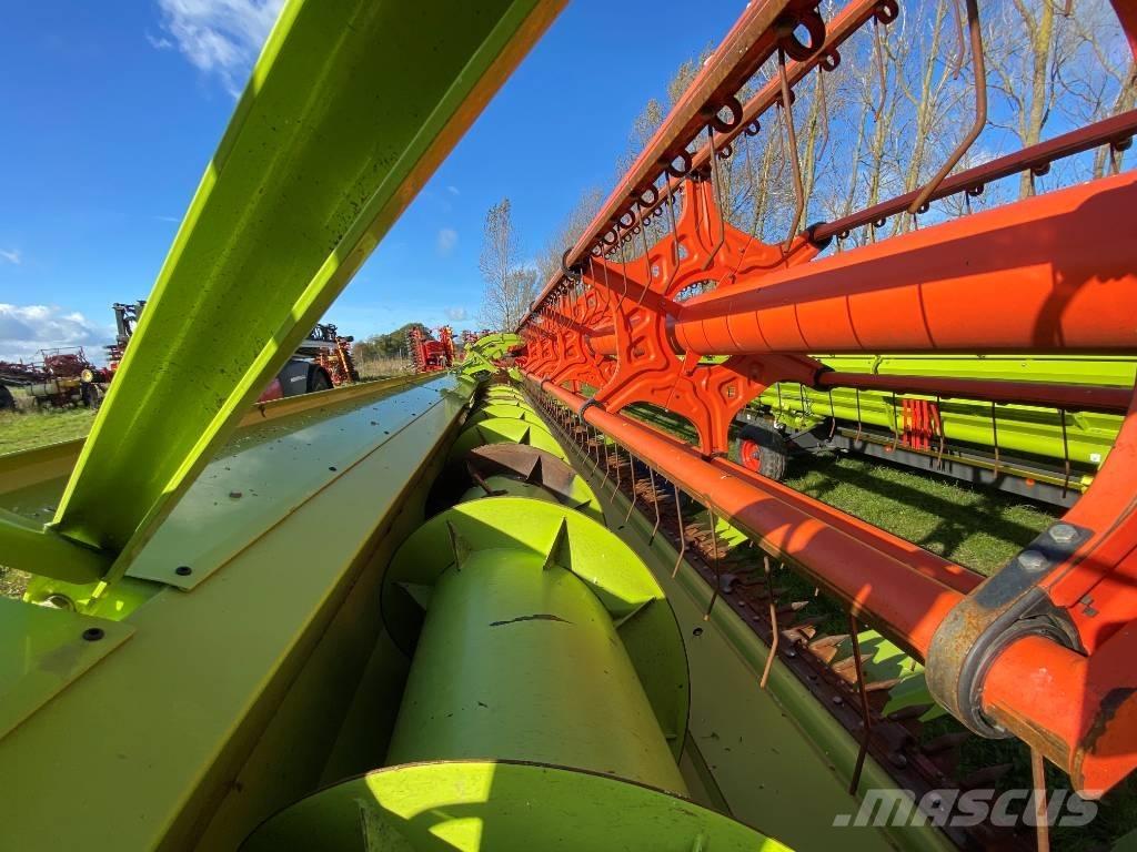 CLAAS Lexion 770 TT コンバイン