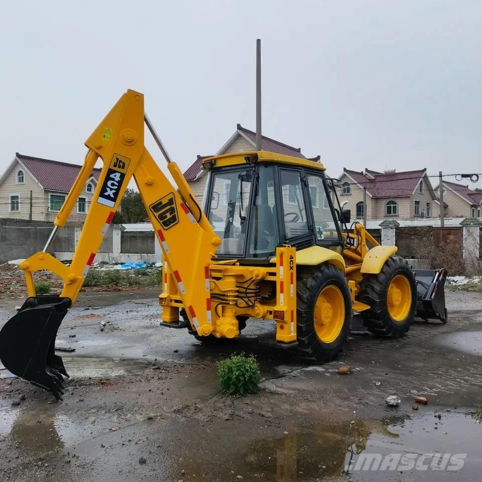 JCB 4CX バックホーローダー