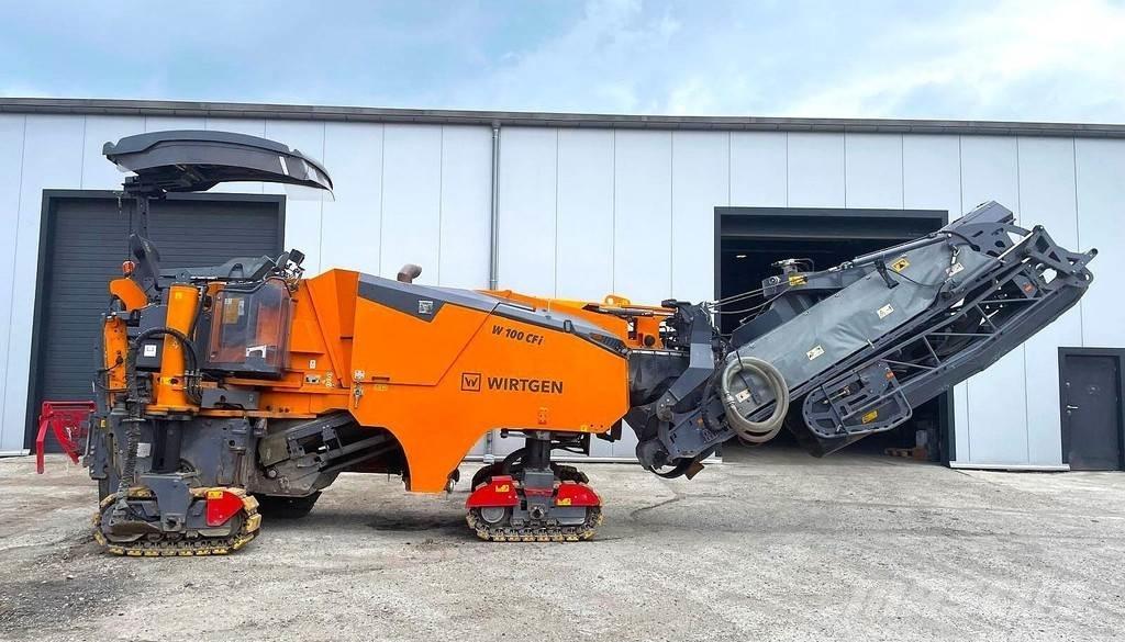 Wirtgen W100CFi アスファルトコールドミリングマシーン