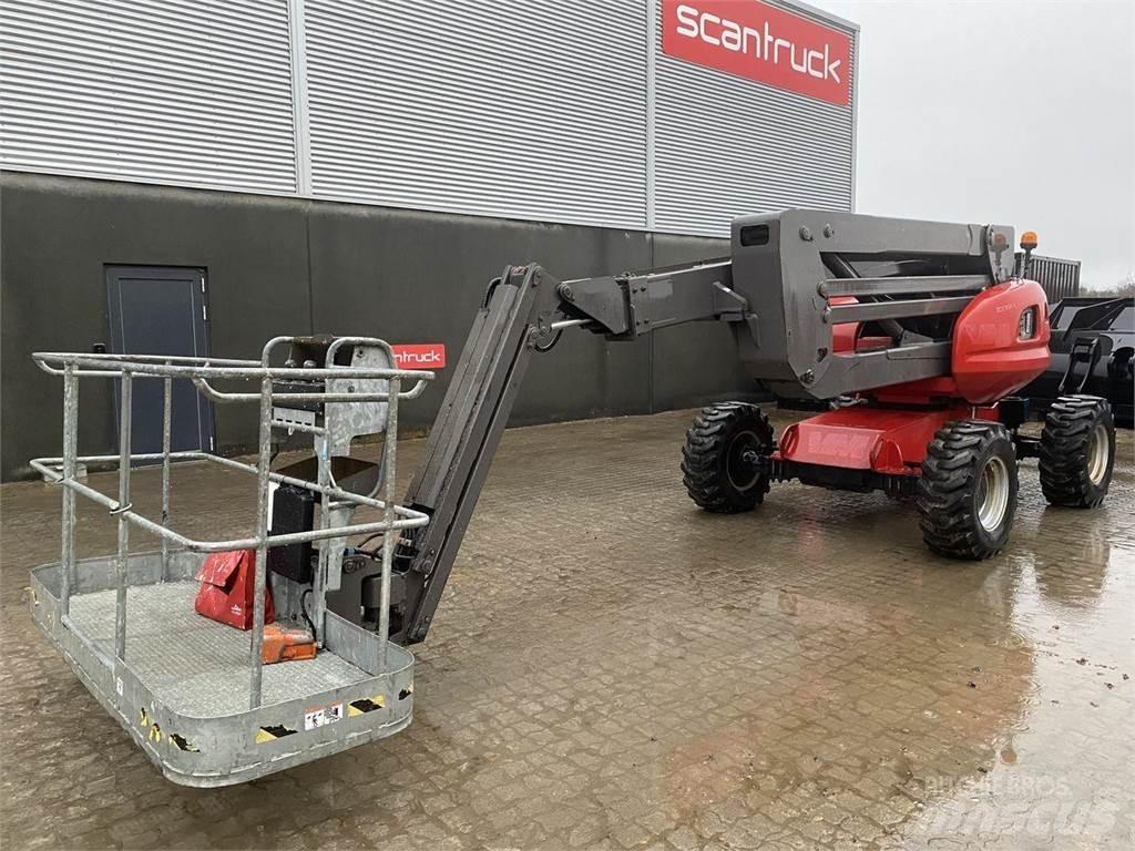 Manitou 180ATJ RC ブームリフト　屈伸型