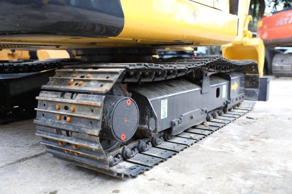 Komatsu PC 56-7 大型油圧ショベル12t以上（パワーショベル・ユンボ）