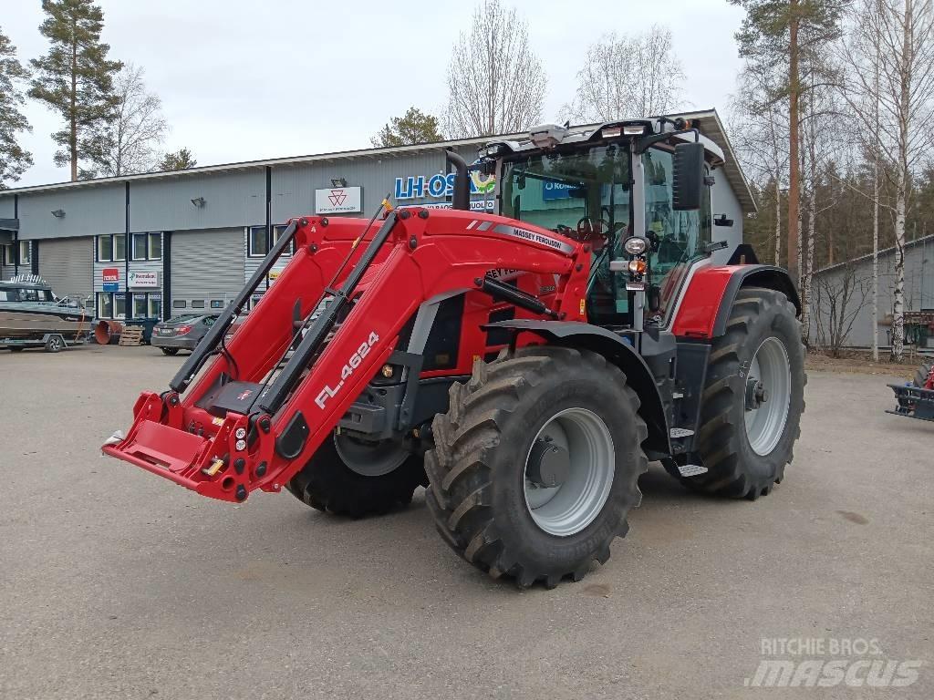 Massey Ferguson 8 S トラクター
