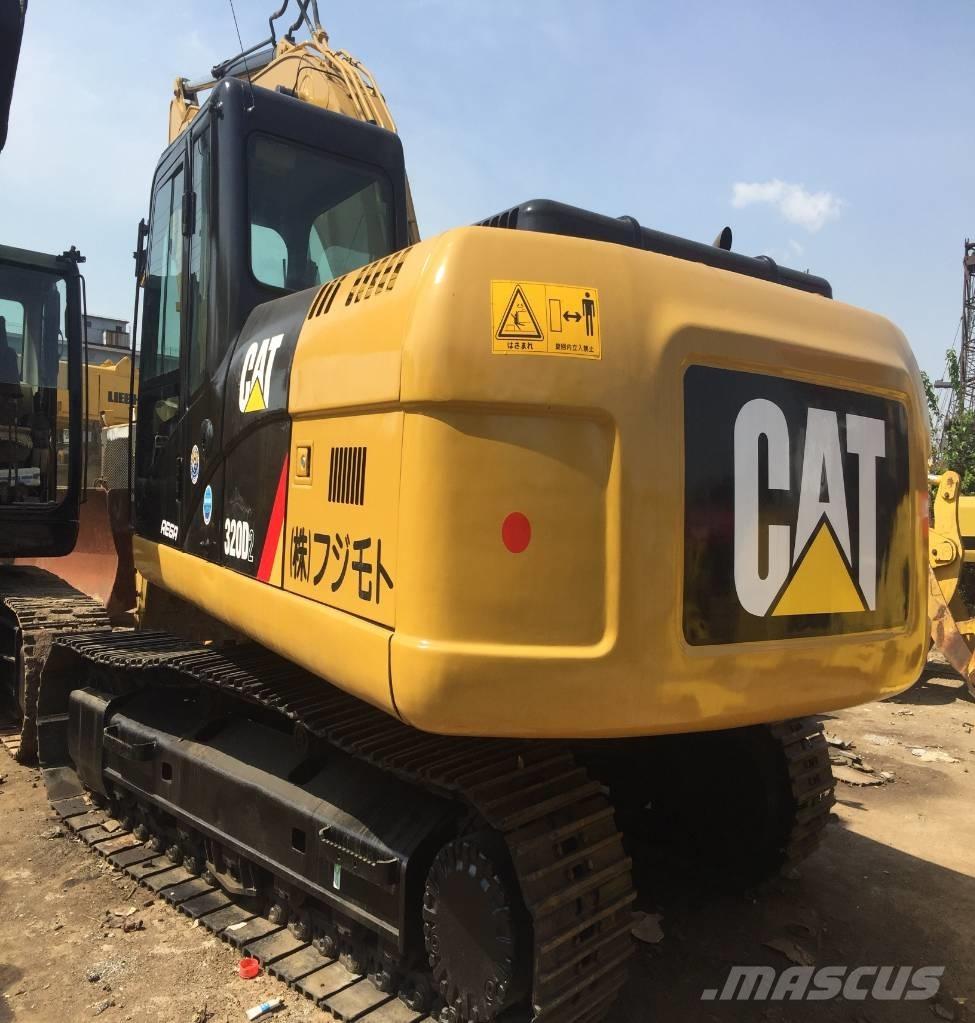 CAT 320 D 大型油圧ショベル12t以上（パワーショベル・ユンボ）