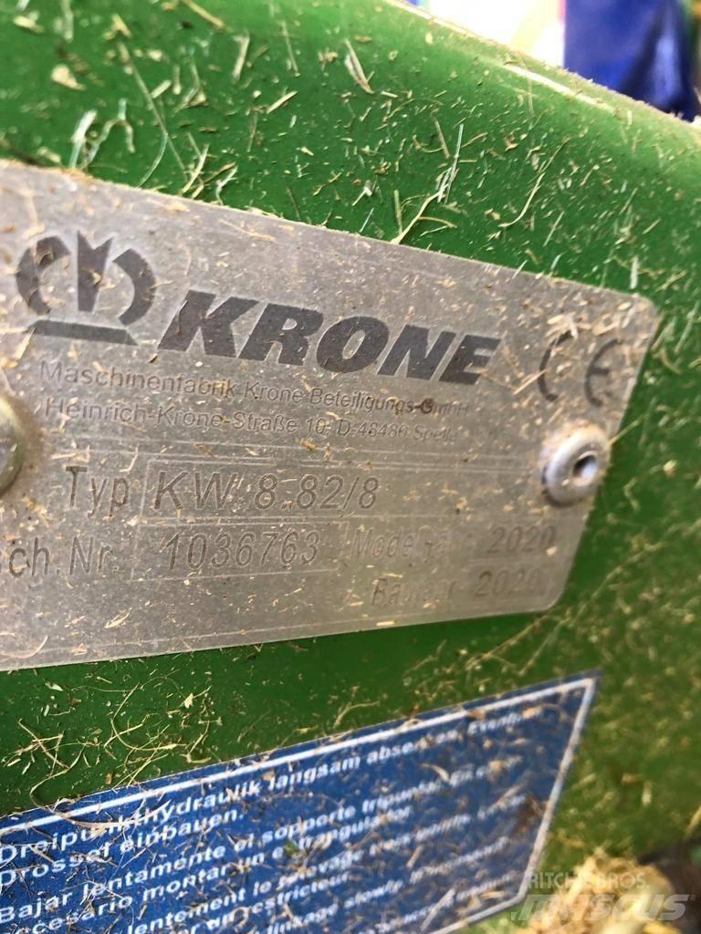 Krone 8.82/8 Tedder テッダー・テッダーレーキ