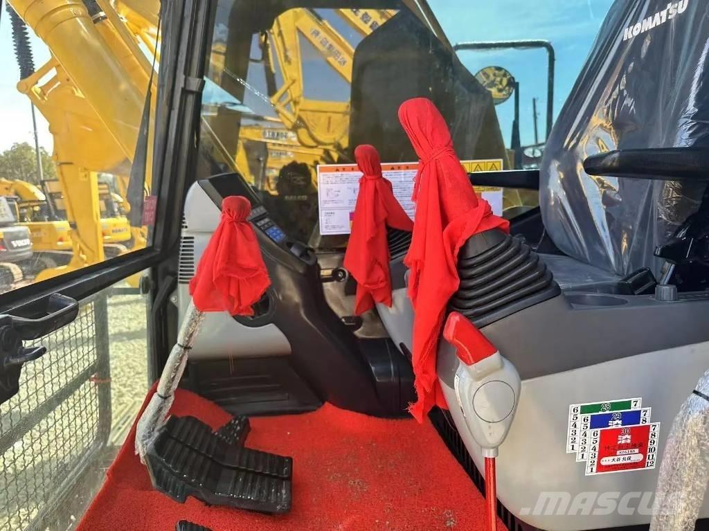 Komatsu PC 210-8 大型油圧ショベル12t以上（パワーショベル・ユンボ）