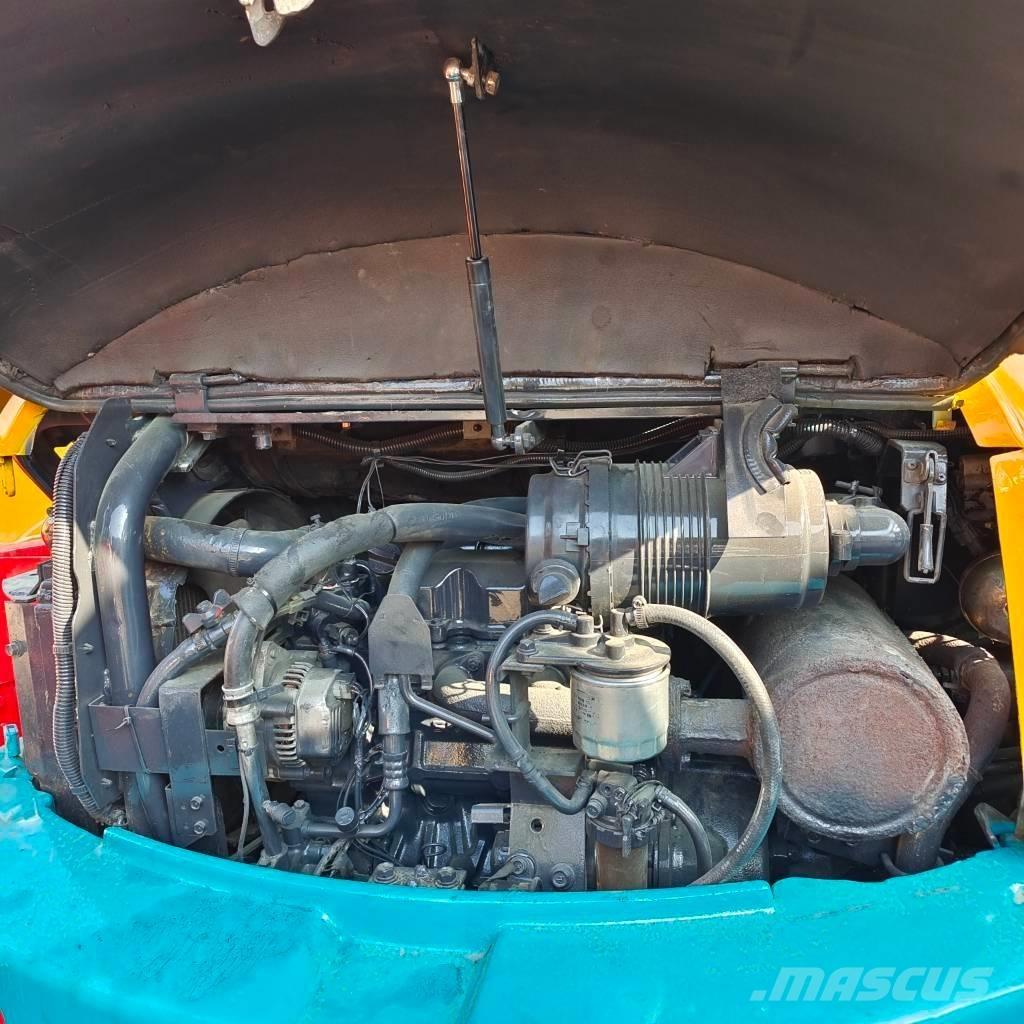 Kubota U-35 ミニ油圧ショベル 7t以下（ミニユンボ・ミニディガー）