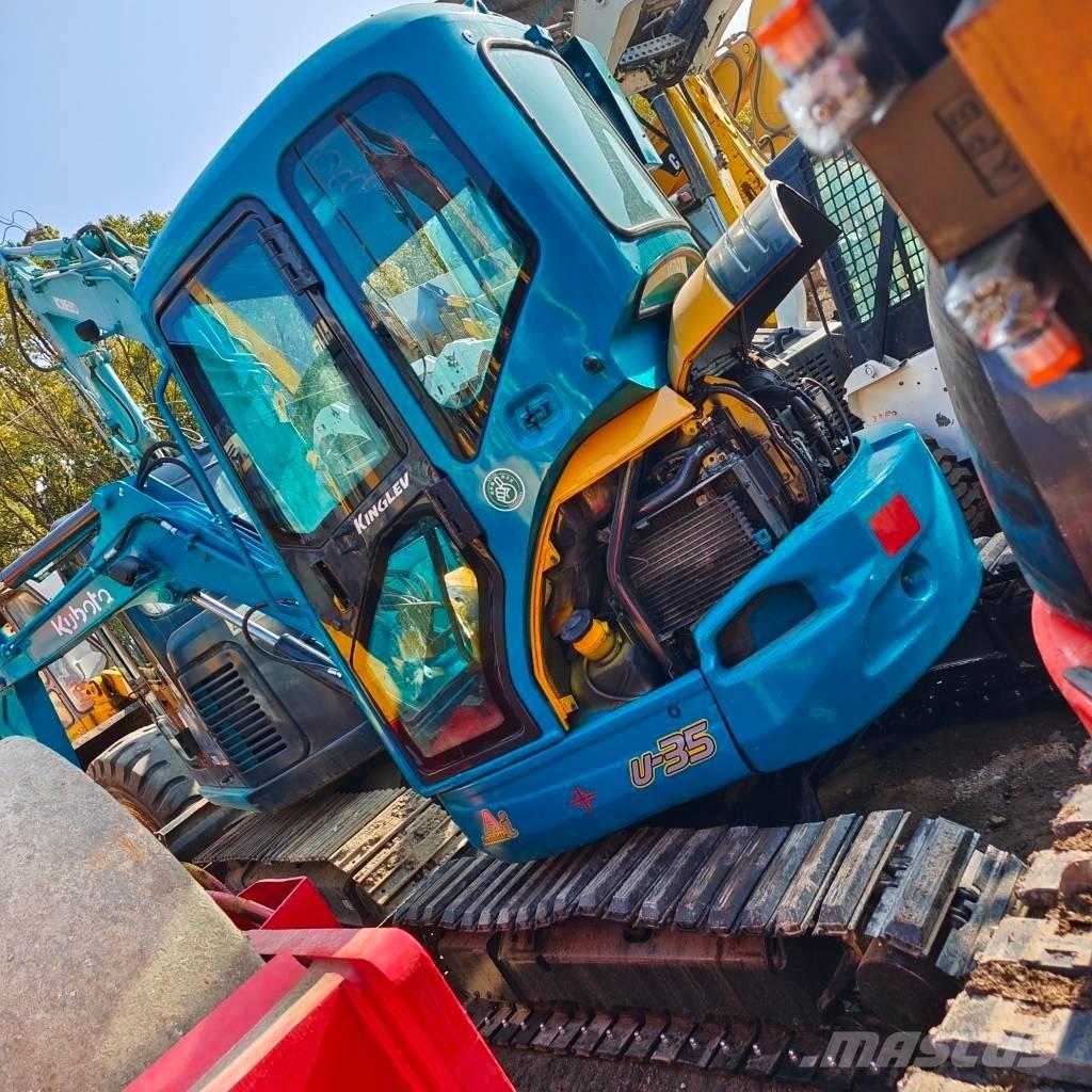Kubota U-35 ミニ油圧ショベル 7t以下（ミニユンボ・ミニディガー）