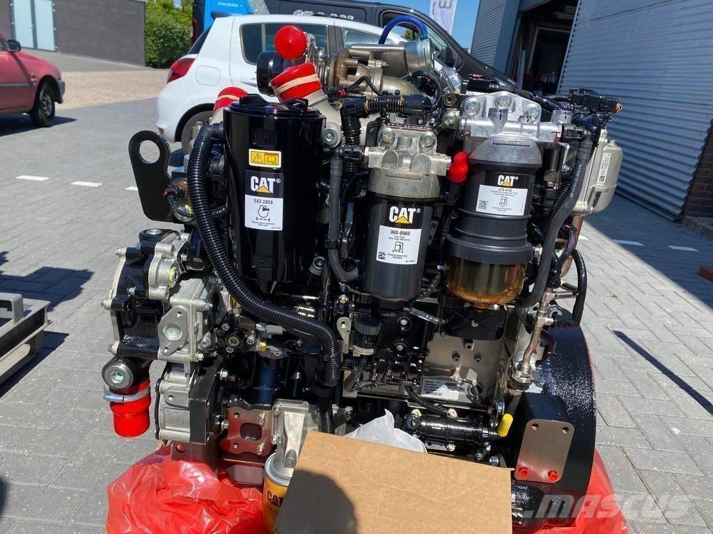 CAT C 4.4 マリン補助エンジン