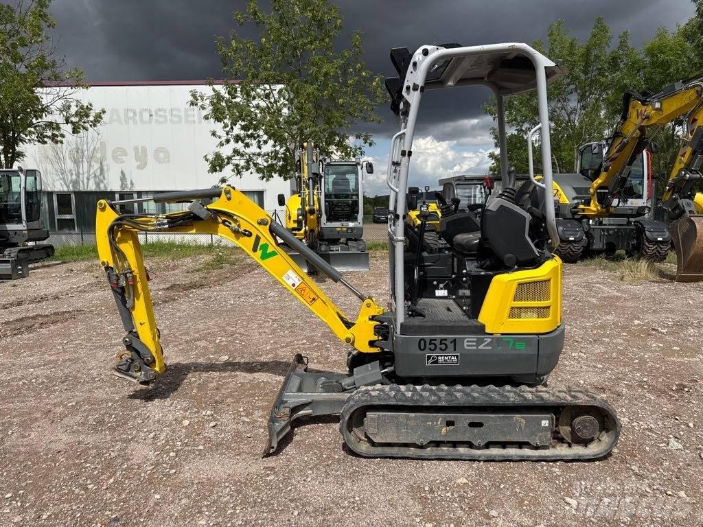 Wacker Neuson EZ17e 大型油圧ショベル12t以上（パワーショベル・ユンボ）