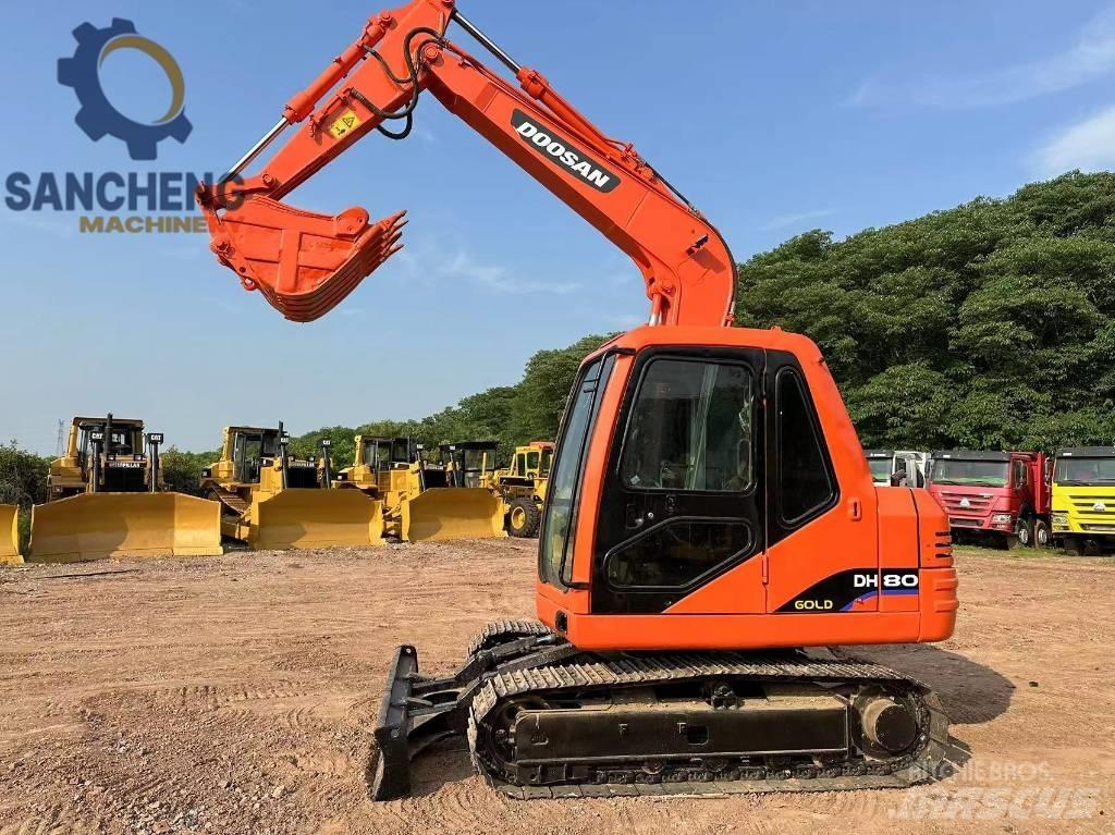 Doosan DH 80 大型油圧ショベル12t以上（パワーショベル・ユンボ）