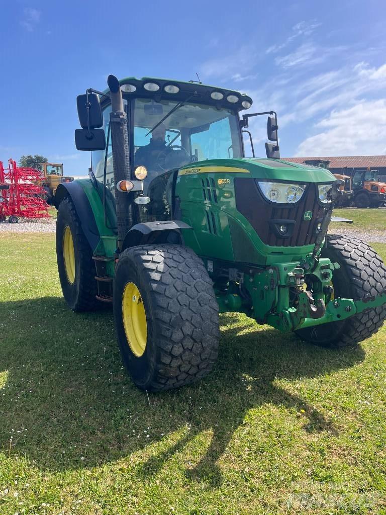 John Deere 6105 R トラクター